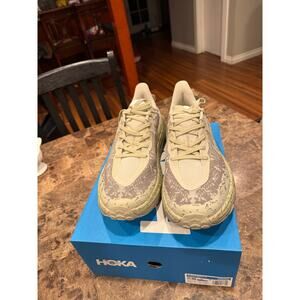 HOKA One One Speedgoat 6 Mens 11.5D Trail Running Shoes Green